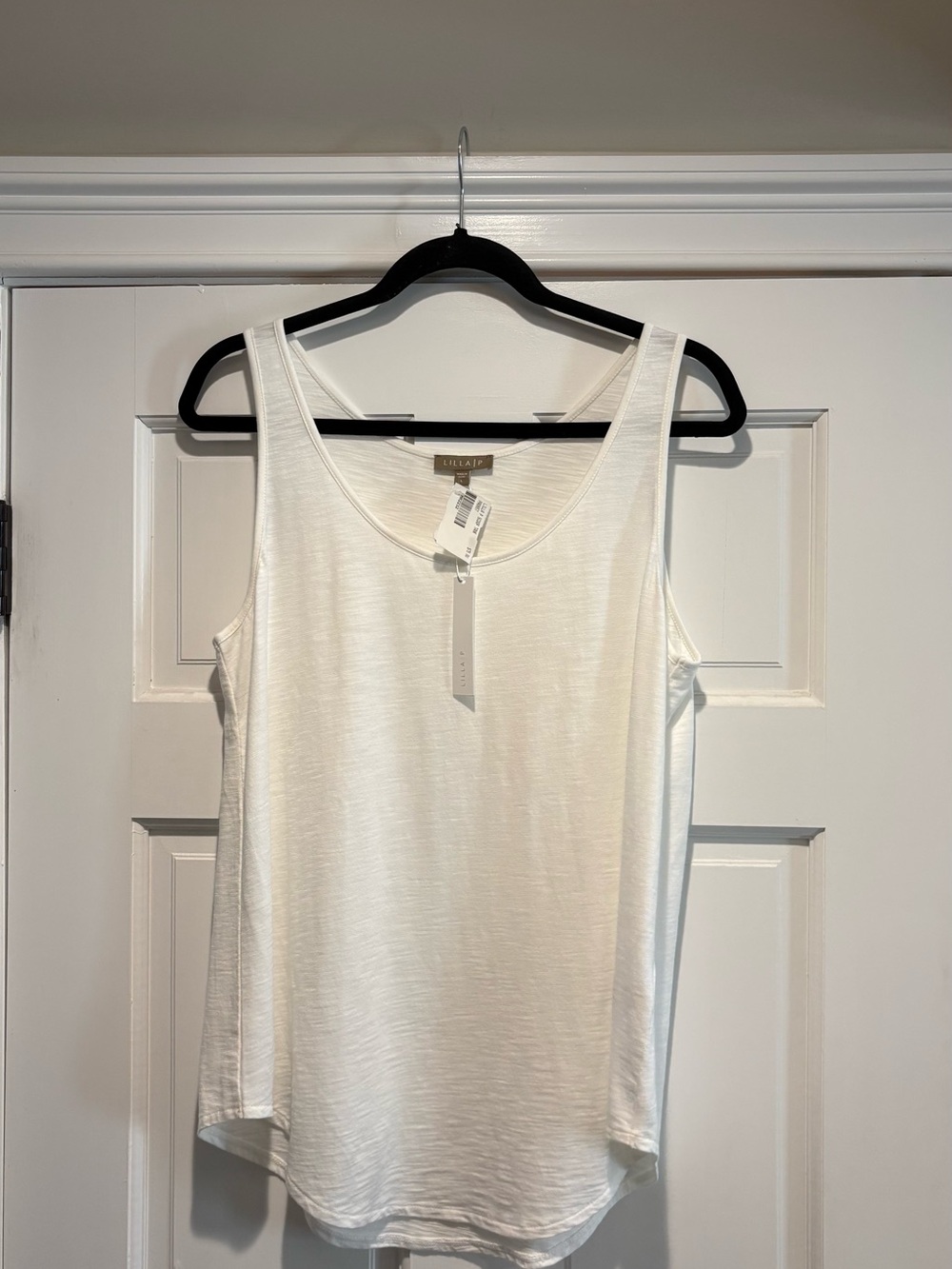 NWT Lilla P Large White Scoop Neck Tank Top - Picture 2 of 10